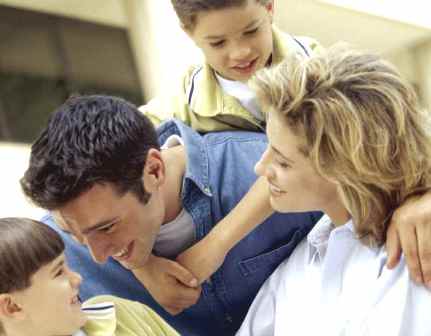  LA FAMILIA COMO ESPACIO NATURAL DE DESARROLLO