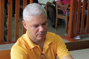  PERIODISTAS, ARTISTAS APOYAN COMUNICADOR JOHNNY SALAZAR  