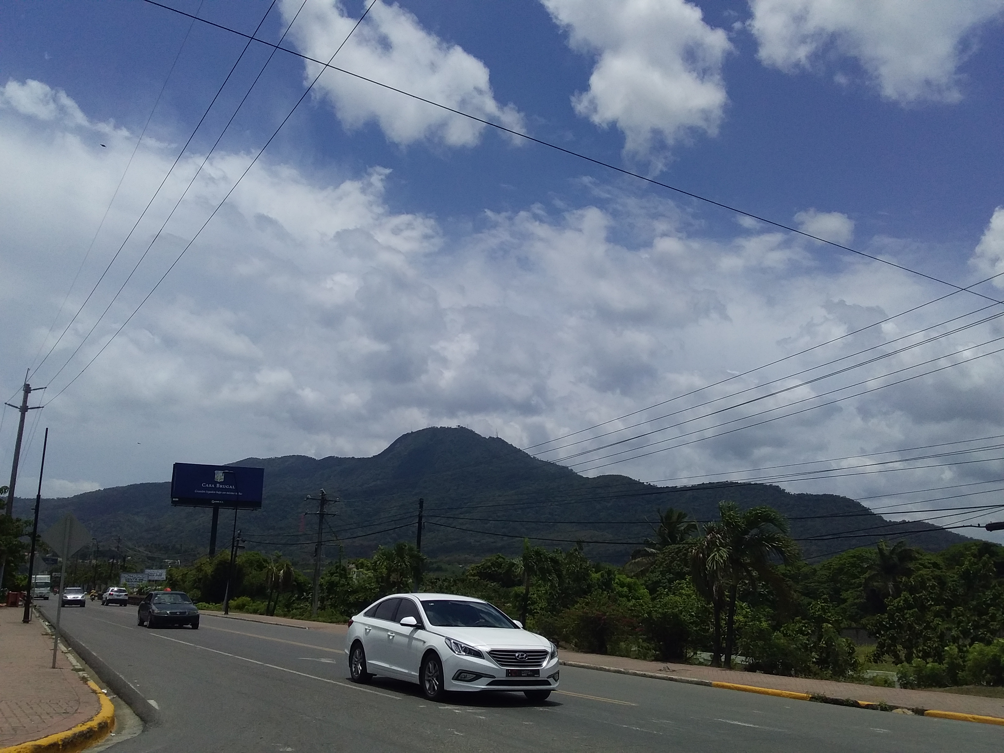 Anuncian cielo despejado sobre Puerto Plata y mucho calor, pudieran producirse aguaceros en algunas zonas por onda tropical