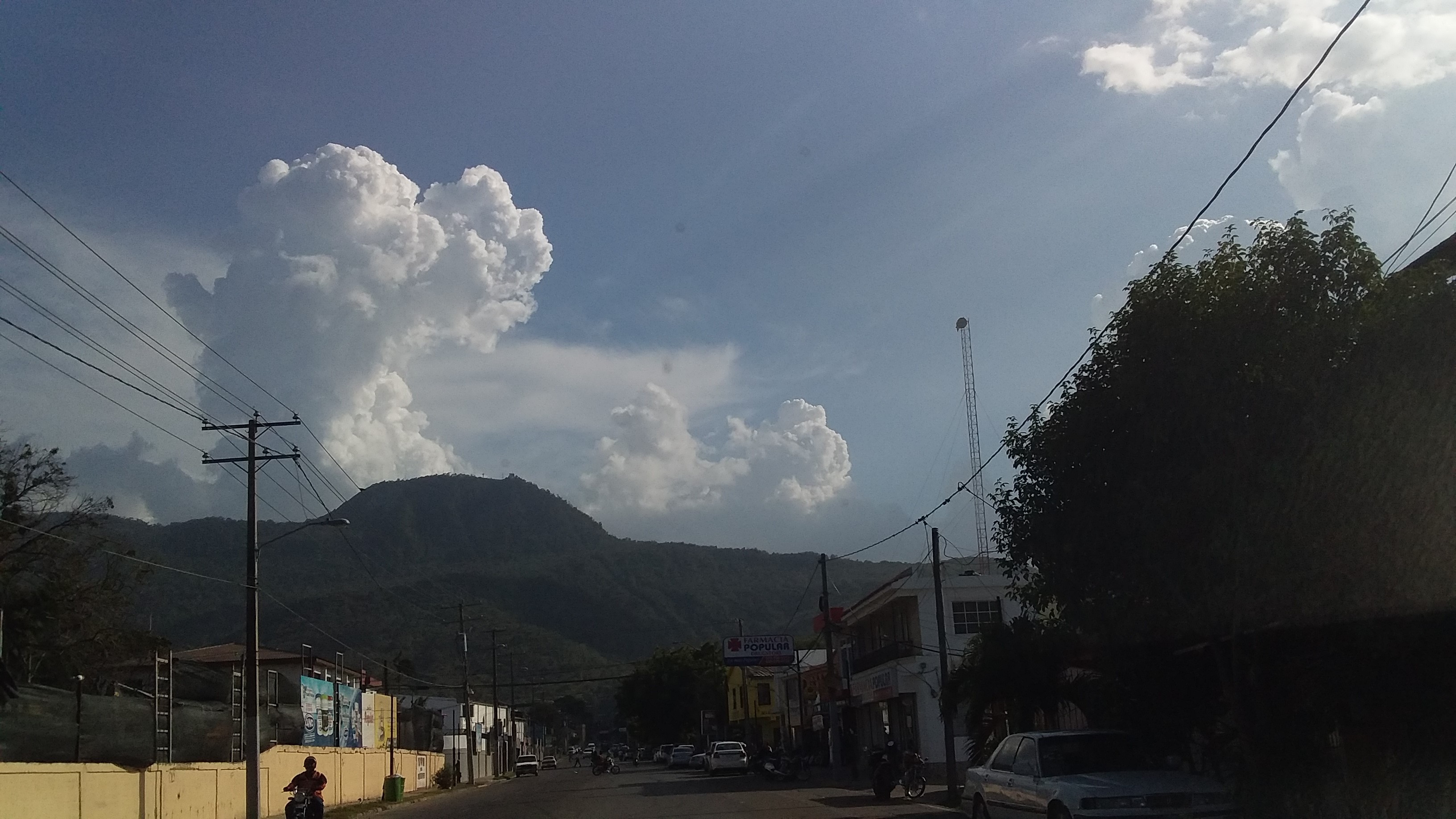  Pronostican mucho calor con el cielo nublado y aguaceros en Puerto Plata para las próximas horas