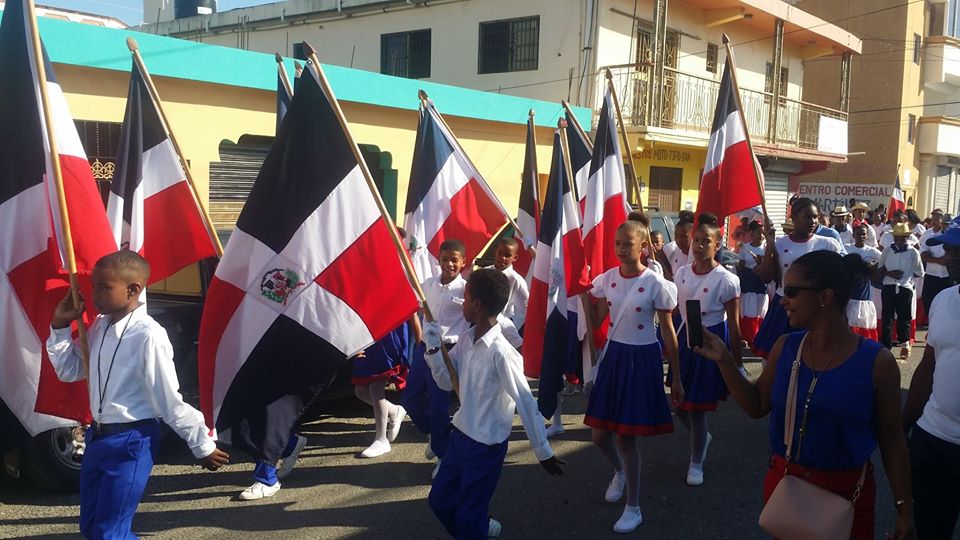  Puertoplateños realizaron varios actos patrióticos para celebrar el 176 aniversario de la Independencia Nacional de RD