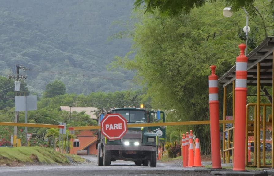 Abogado aclara empleados de la Minería Cormidom, podrían ser condenados a un año de prisión por interrumpir labores y atentar al libre ejercicio de la