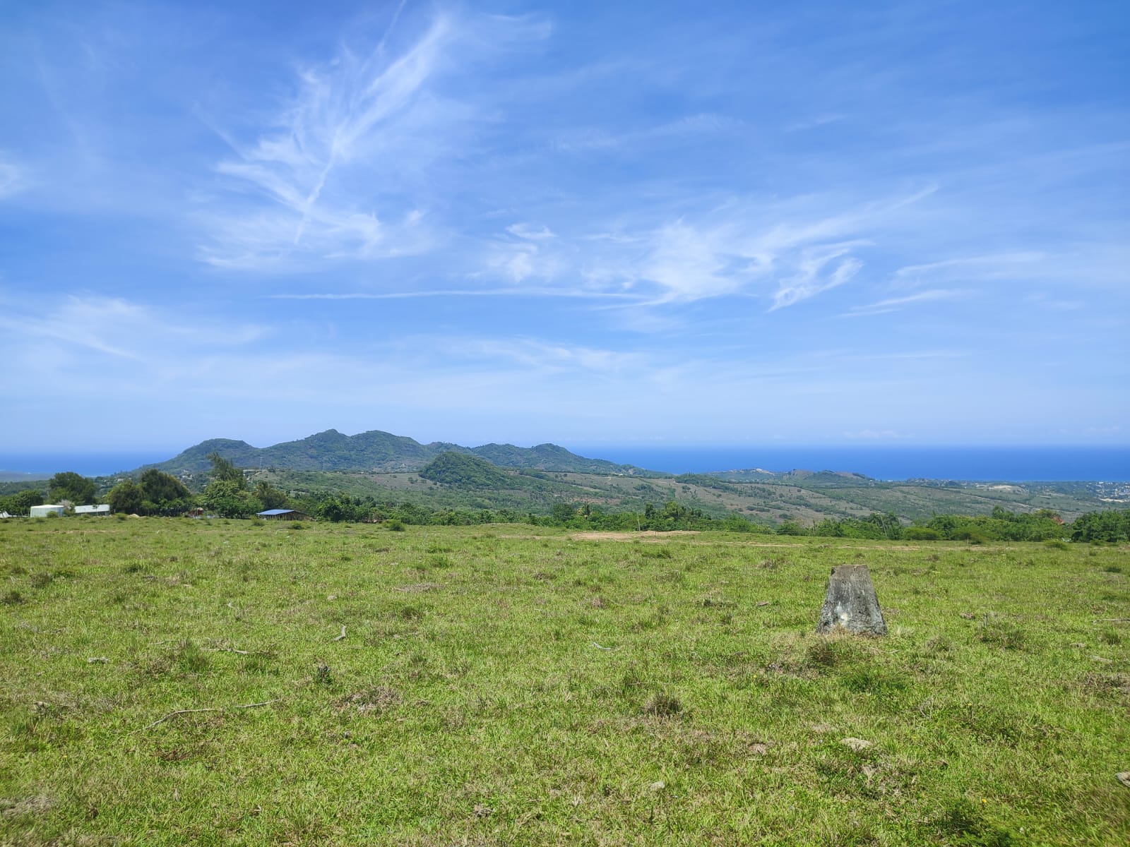  ¡Descubre tu futuro hogar en Fincas Del Mar!