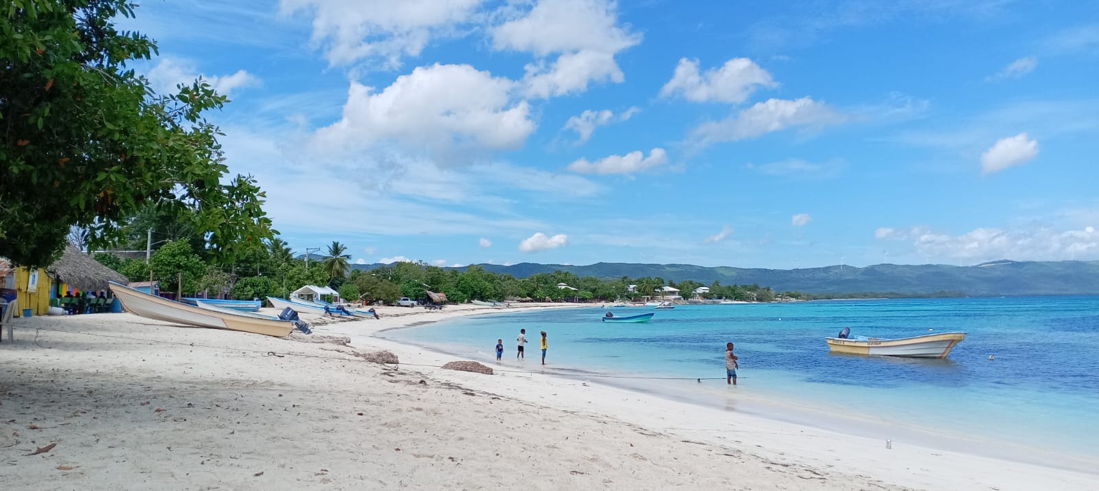 Siguen las temperaturas calurosas en Puerto Plata, pudieran ocurrir lluvias en las próximas horas    