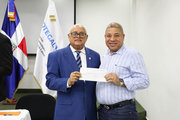   Tesorería nacional paga RD 269 millones a productores por deudas dé INESPRE