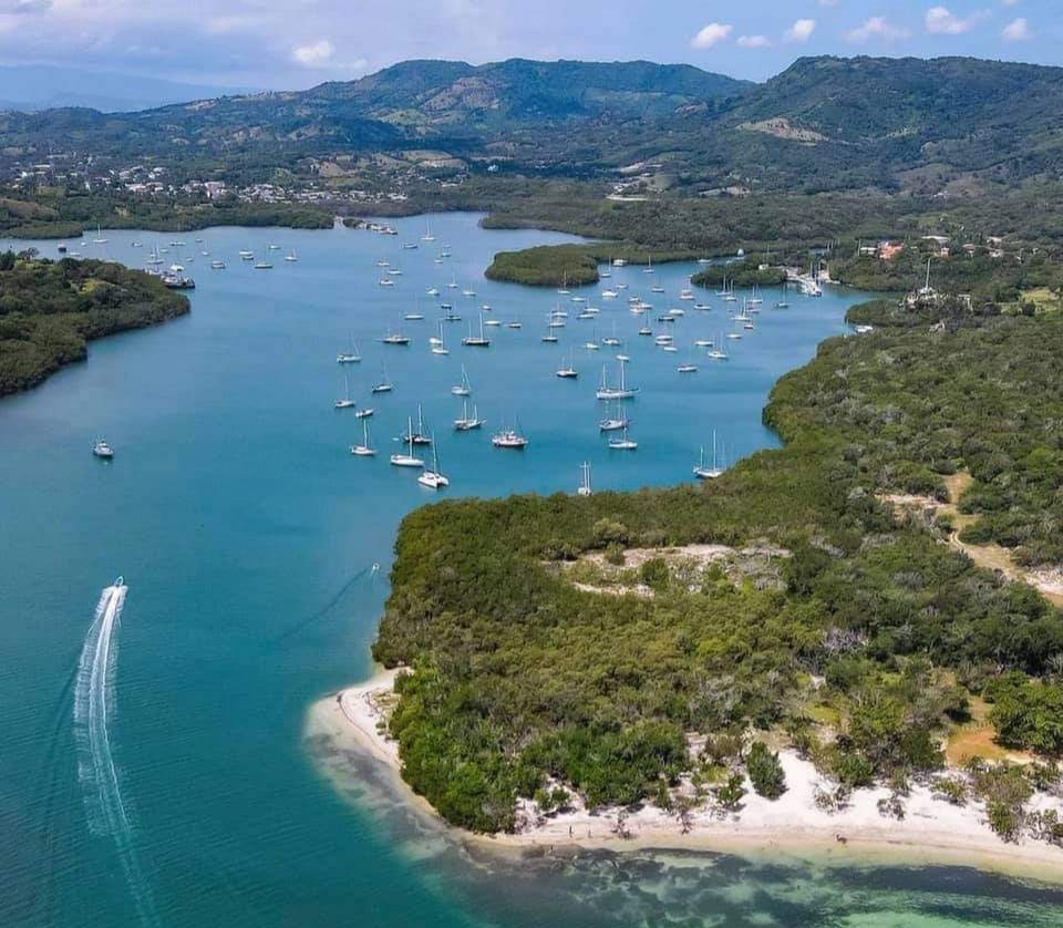 Senado aprueba ley regula Turismo Náutico de Recreo en RD, iniciativa favorecerá desarrollo bahía de Luperón