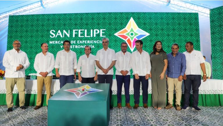 Con más de RD$ 1,000 millones en inversión privada, presidente Abinader deja iniciada construcción del Mercado San Felipe