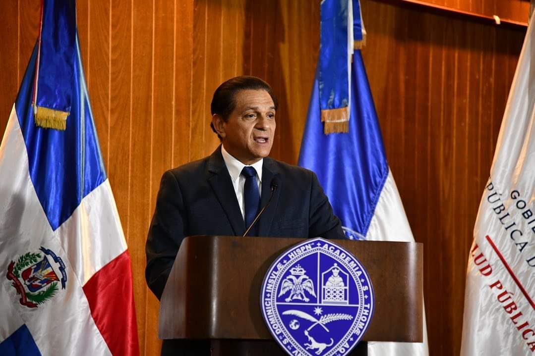 Ministro de Salud Pública asegura casos de cólera están bajo control en la República Dominicana