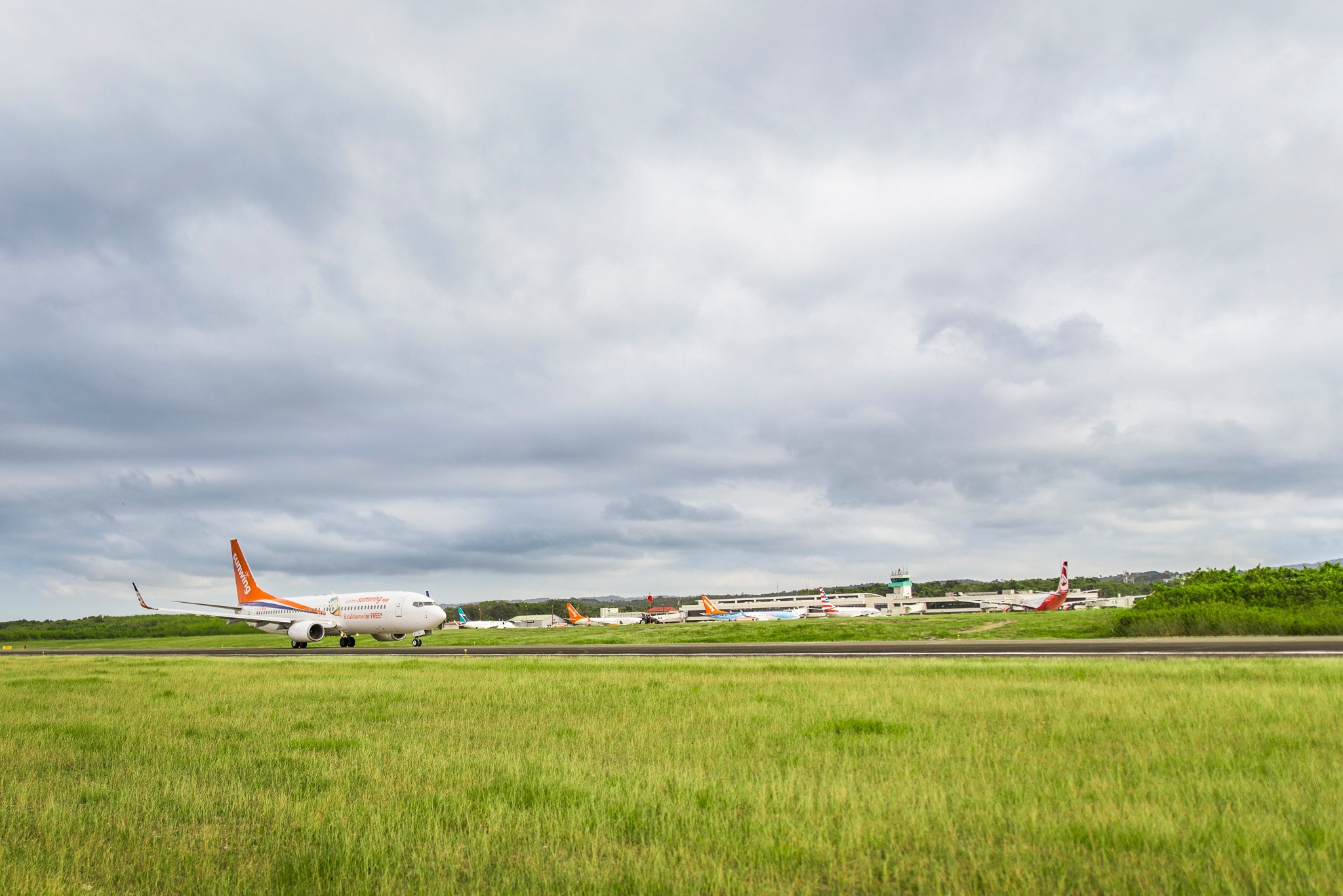 AERODOM anuncia segunda fase de trabajos de mantenimiento a pista de aterrizaje del Aeropuerto Int. Gregorio Luperón