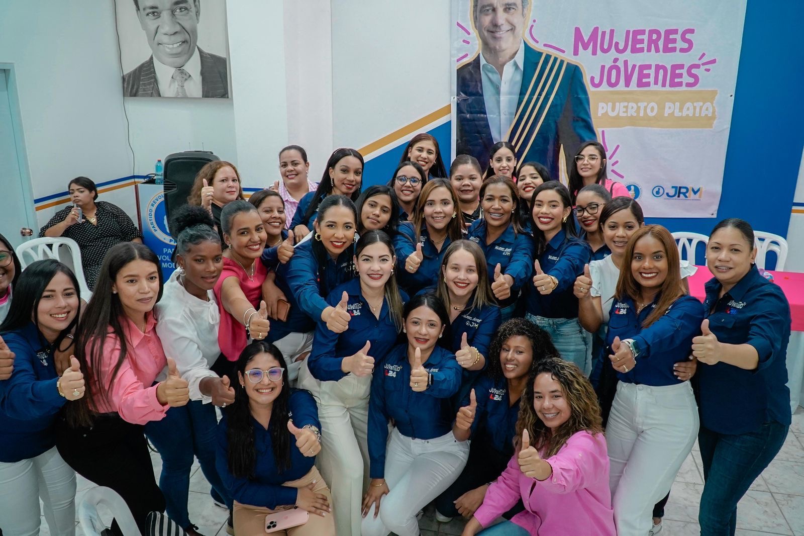  Juramentan comando de campaña Mujeres Jóvenes del PRM en Puerto Plata  