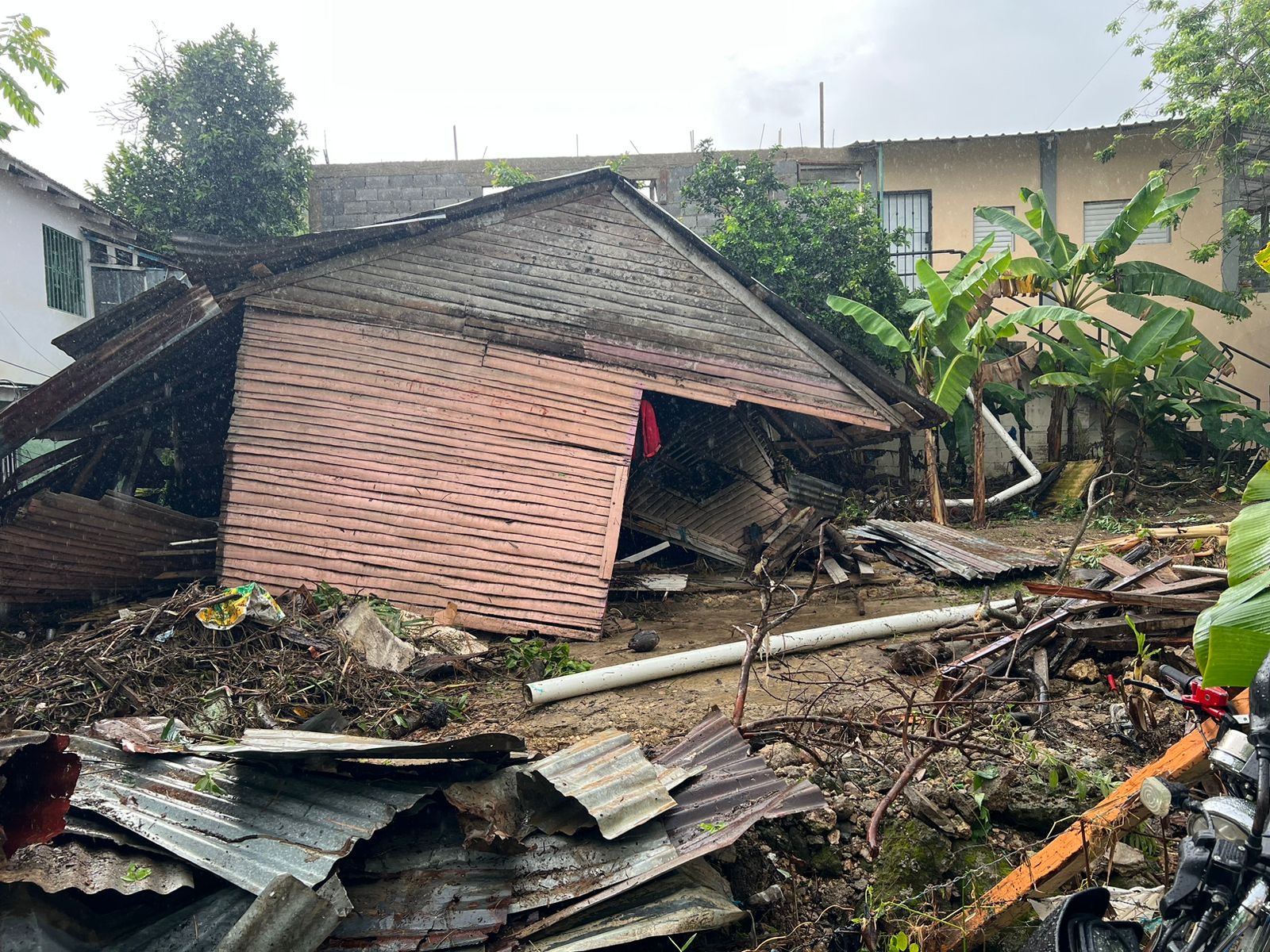 Estiman que son cuantiosos los daños causando por las lluvias en Puerto Plata