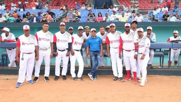  Enrique Rojas destaca potencial de Puerto Plata para tener franquicia de béisbol otoño-invernal