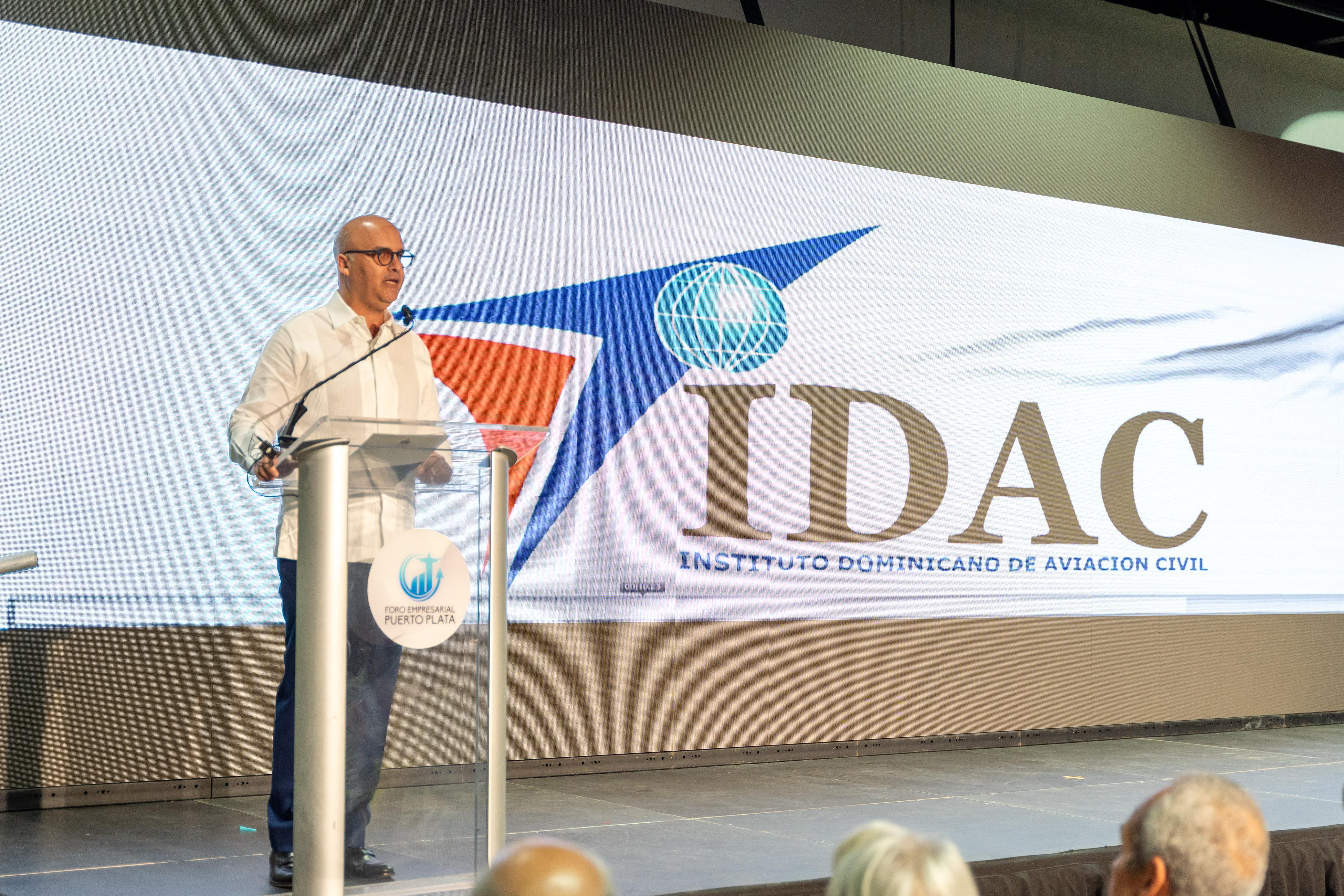   Director del IDAC anuncia instalación de modernos equipos en Aeropuerto de Puerto Plata y un radar en Loma Isabel de Torres  