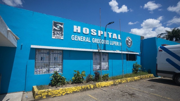 Hospital Gregorio Luperón reafirma su compromiso con la salud de Montellano ante quejas de usuarios   