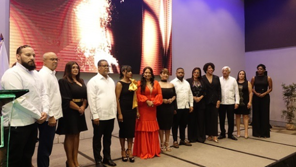  Periodistas podrán participar en el Premio Nacional de Periodismo Turístico Epifanio Lantigua hasta el 30 de septiembre